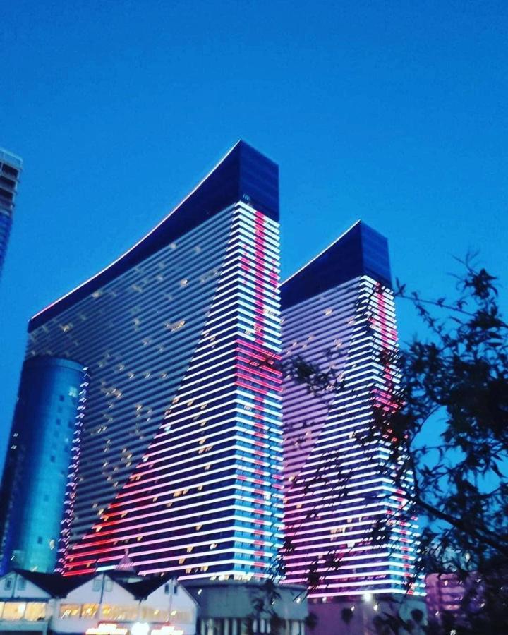 Orbi City Best Apartments Batumi Luaran gambar