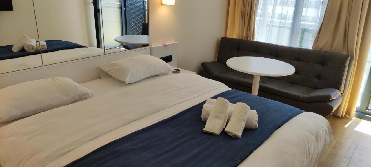 Orbi City Best Apartments Batumi Luaran gambar