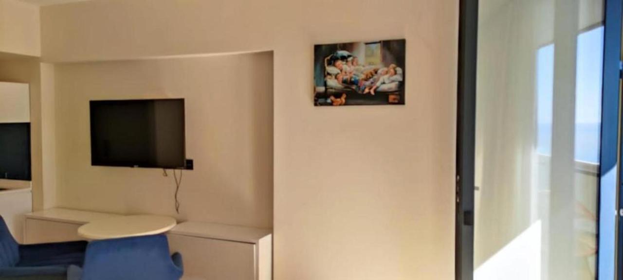 Orbi City Best Apartments Batumi Luaran gambar