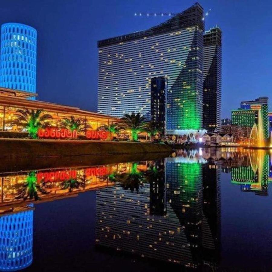 Orbi City Best Apartments Batumi Luaran gambar