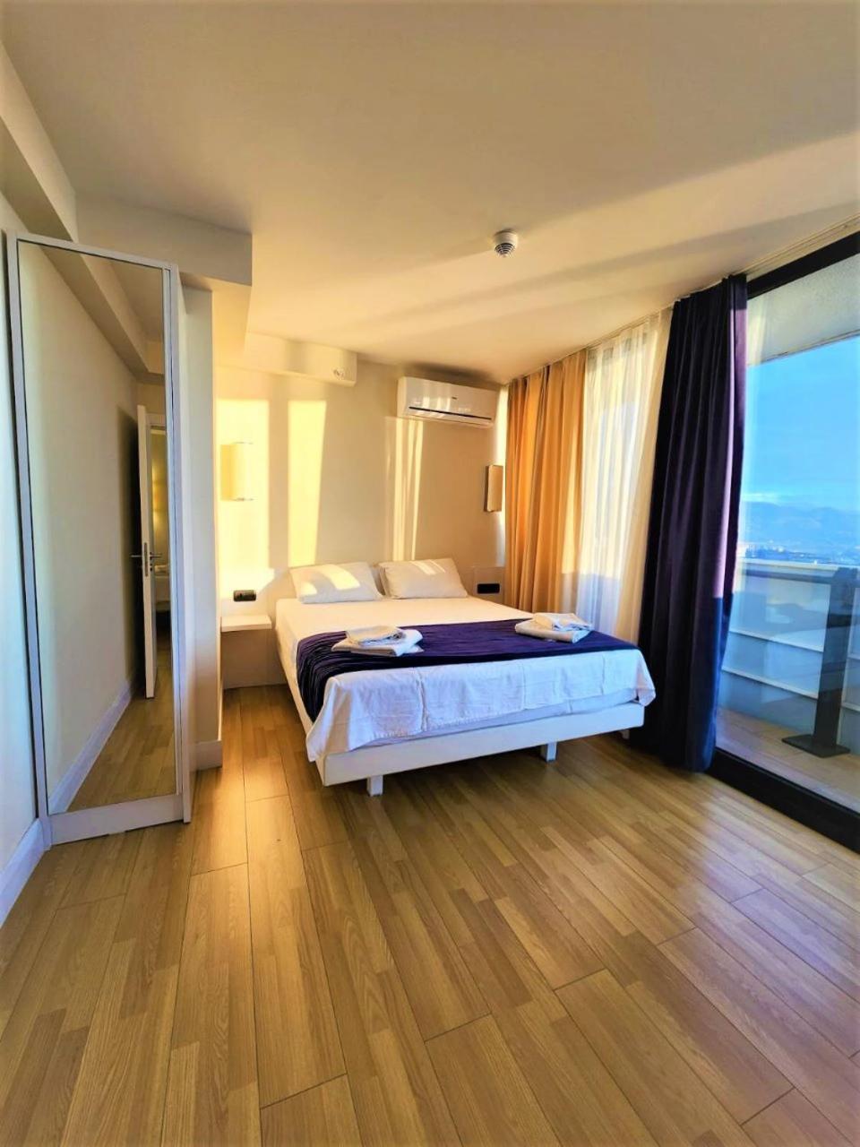 Orbi City Best Apartments Batumi Luaran gambar
