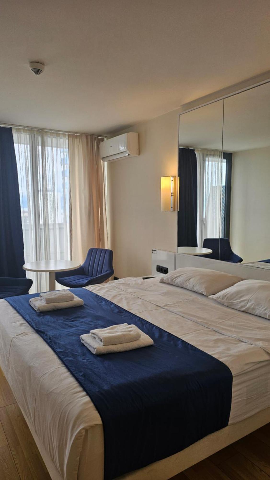 Orbi City Best Apartments Batumi Luaran gambar